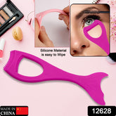 Eyelash applicator tool with silicone tip
