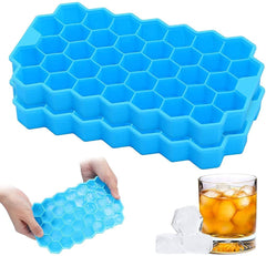 Honeycomb shaped flexible ice cube tray