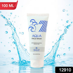 Zequz Aqua Face Wash close-up on hand