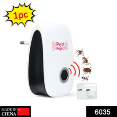 Electronic pest repeller for home use repels rodents and insects