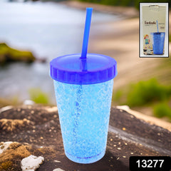 Tumbler with ergonomic lid