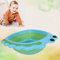 Foldable basin in compact form for travel