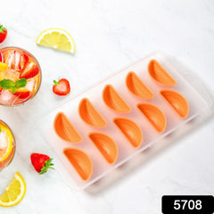Silicone ice mold used for cake decoration