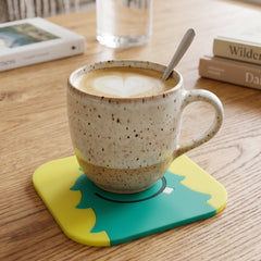 Close-up of the silicone coaster with raised edges and non-slip base.
