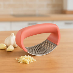 Supermom Premium Garlic Mincer angled view
