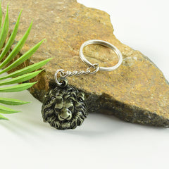 Close-up lion design keychain