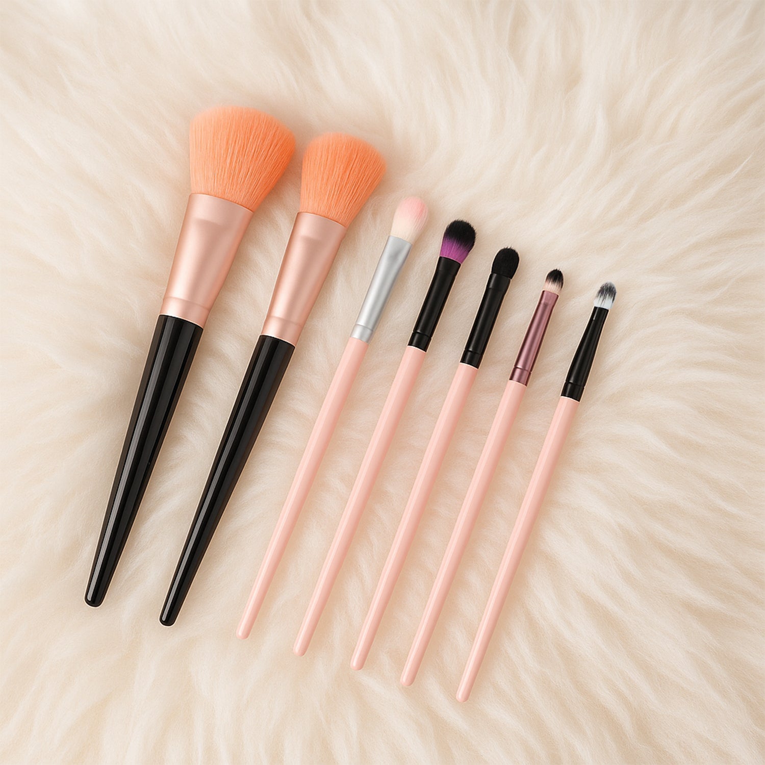 7-piece professional soft makeup brushes with travel pouch