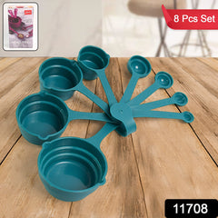 Closeup of scoop and measuring cups in Apex 8-piece set