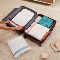 Utility zipper pouch for garment protection