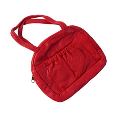 Compact girl’s zippered purse with stylish design