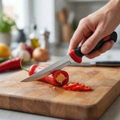 Utility knife for kitchen food preparation