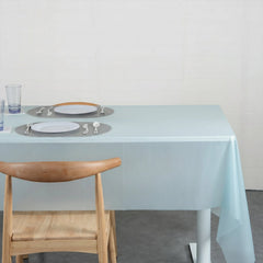 Folded waterproof disposable table sheet