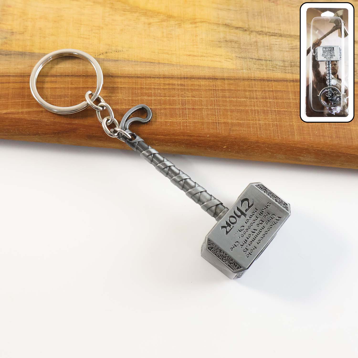 Big metal hammer-shaped alloy keychain
