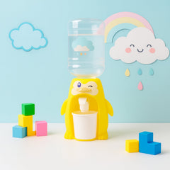 Mini manual water dispenser for kids