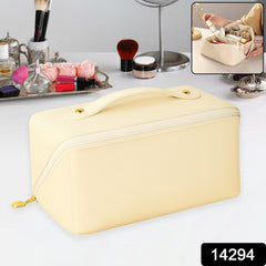 Ivory toiletry and beauty case with zipper