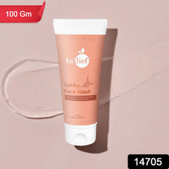 Close-up of Hydrating & Refreshing Face Cleanser