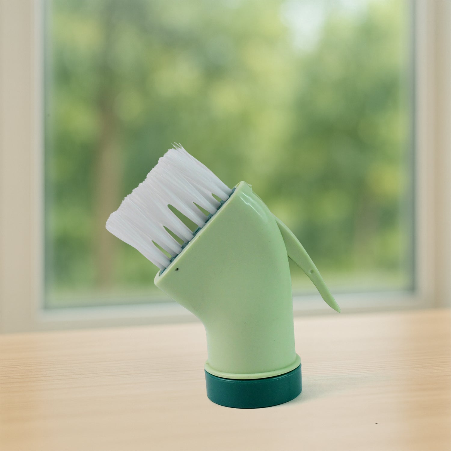 Connectable cleaning brush with built-in scraper for kitchen and window tracks