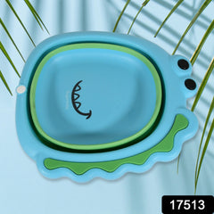 Baby tub for children with frog shape design