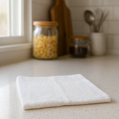 Cleaning cloth cleaning kitchen surface