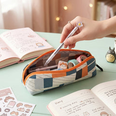 Stationery Pouch with pens inside