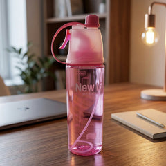 Sports water bottle mist spray function demonstrated