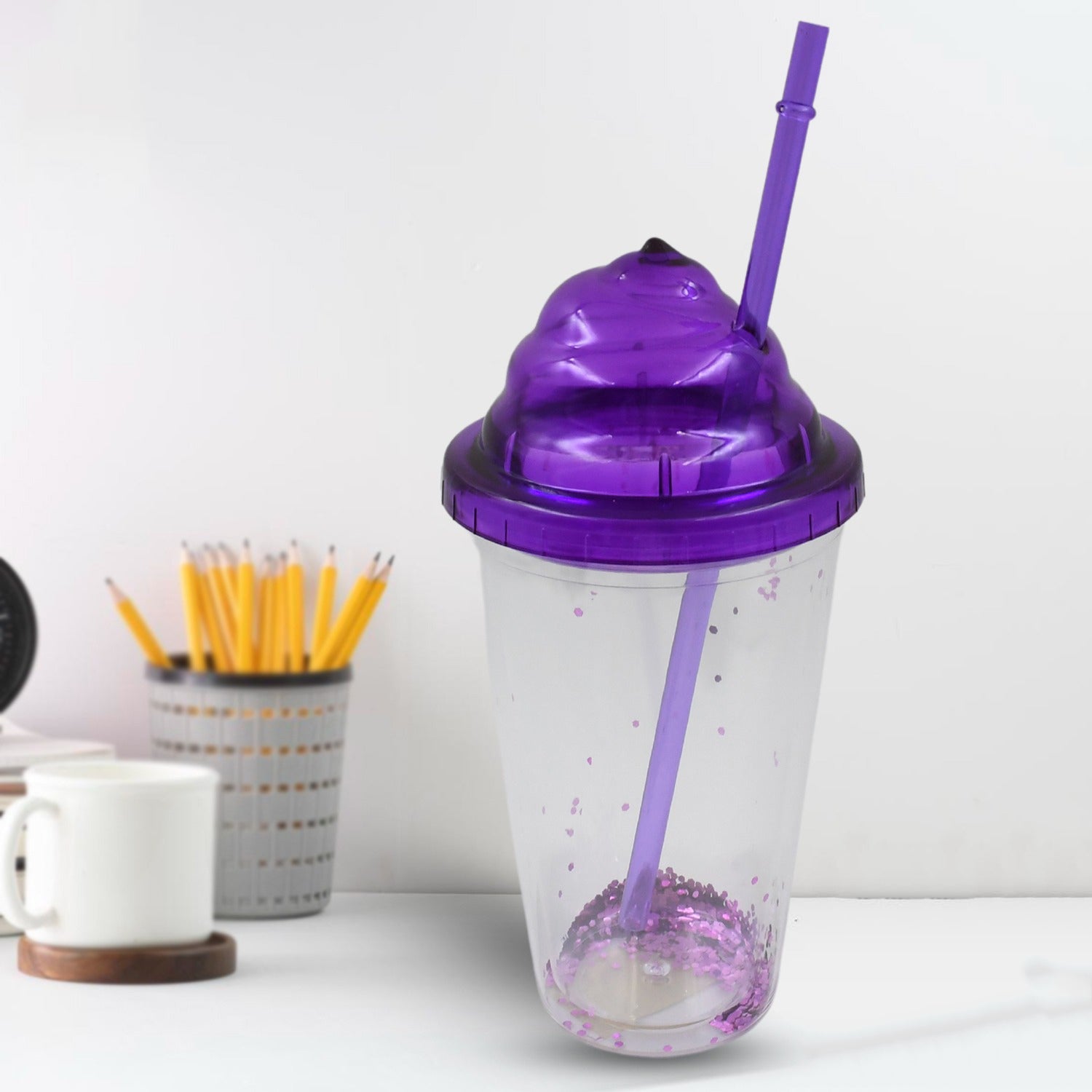 Creative plastic cold drink tumbler with lid and straw in mix colors