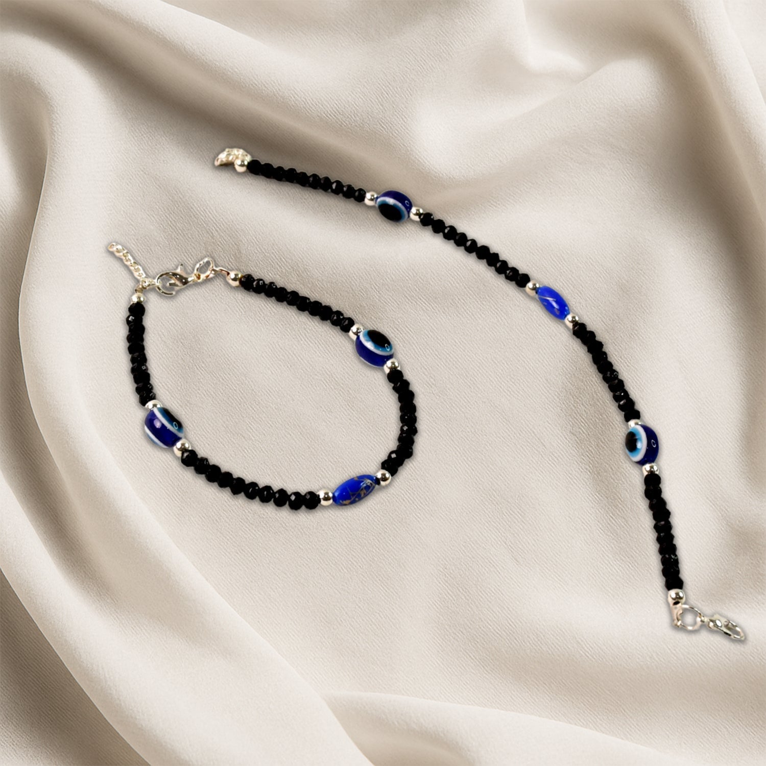 Adjustable Black Bead Evil Eye Bracelet Close-up