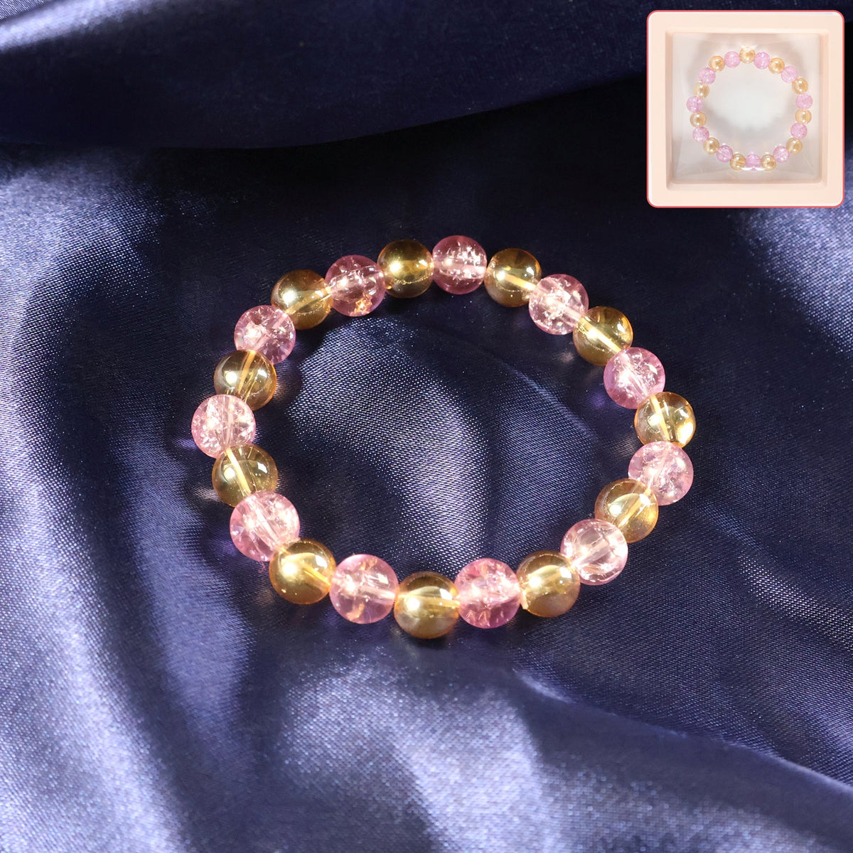 Elegant dual-tone crystal beaded stretch bracelet detailed view