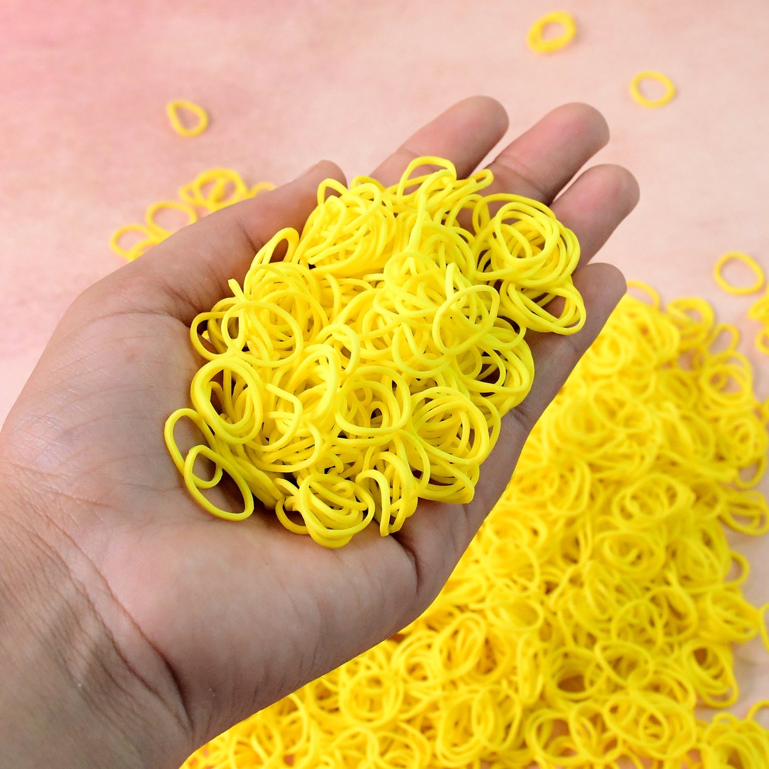 Premium Strong Elastic Rubber Bands – Multipurpose Bands (Approx. 125 to 140 gm Pack)