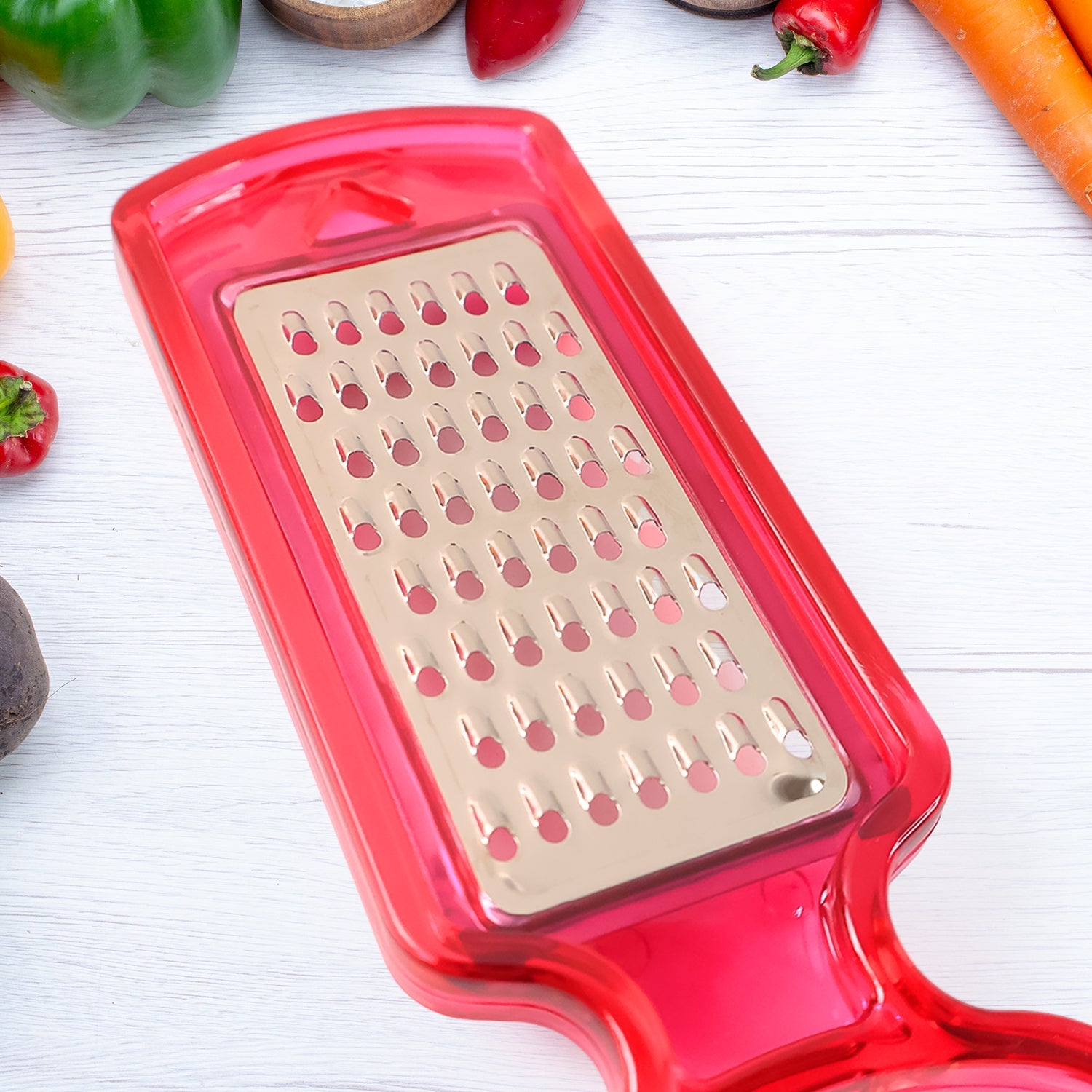 Sharp stainless steel blades of peeler & grater