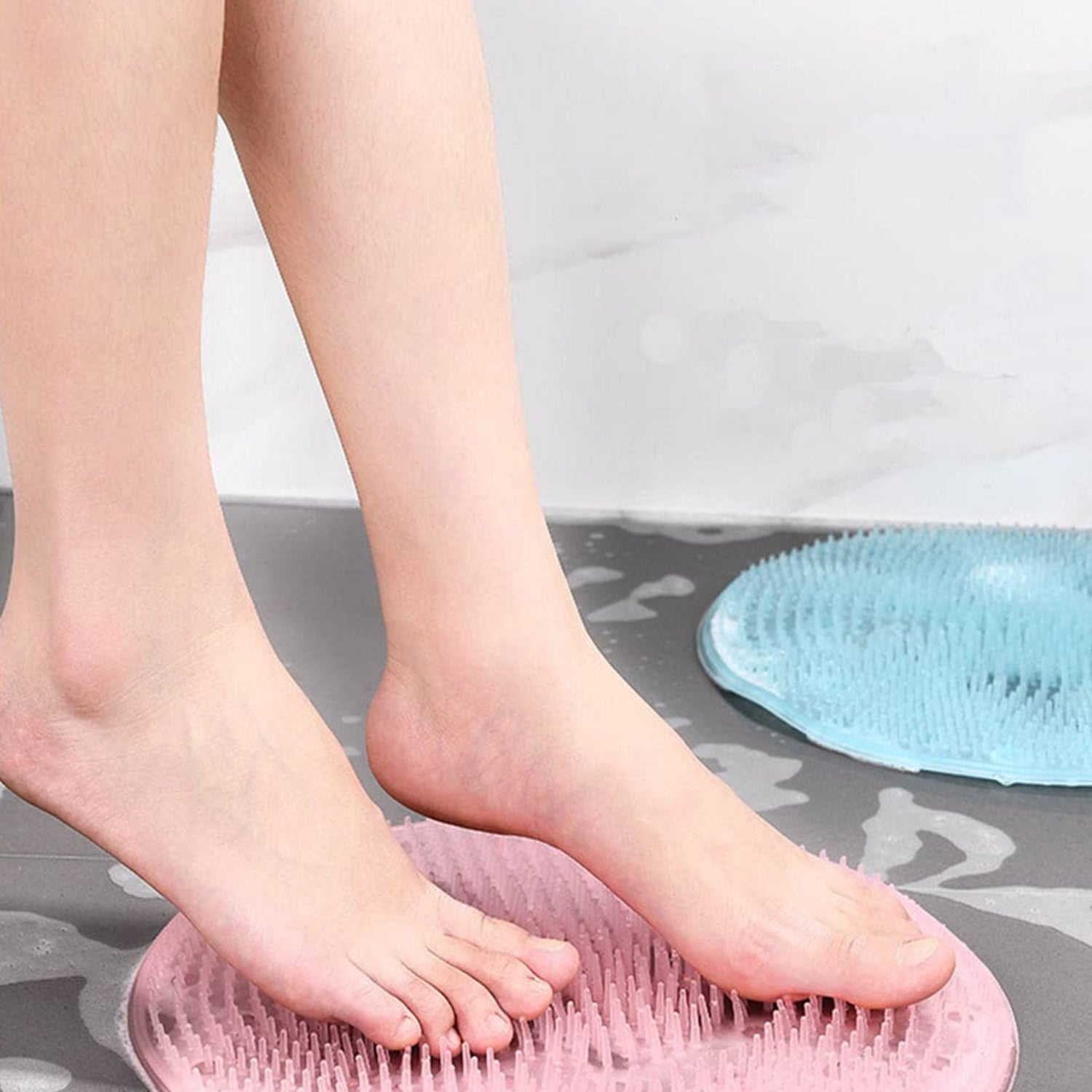 Round Shape Foot Rubbing / Bath Massager (30Ã—30 CM / 1 Pc)