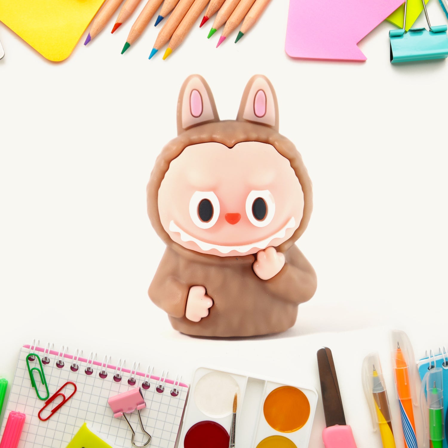 Usage of cartoon pencil sharpener inside eraser by child