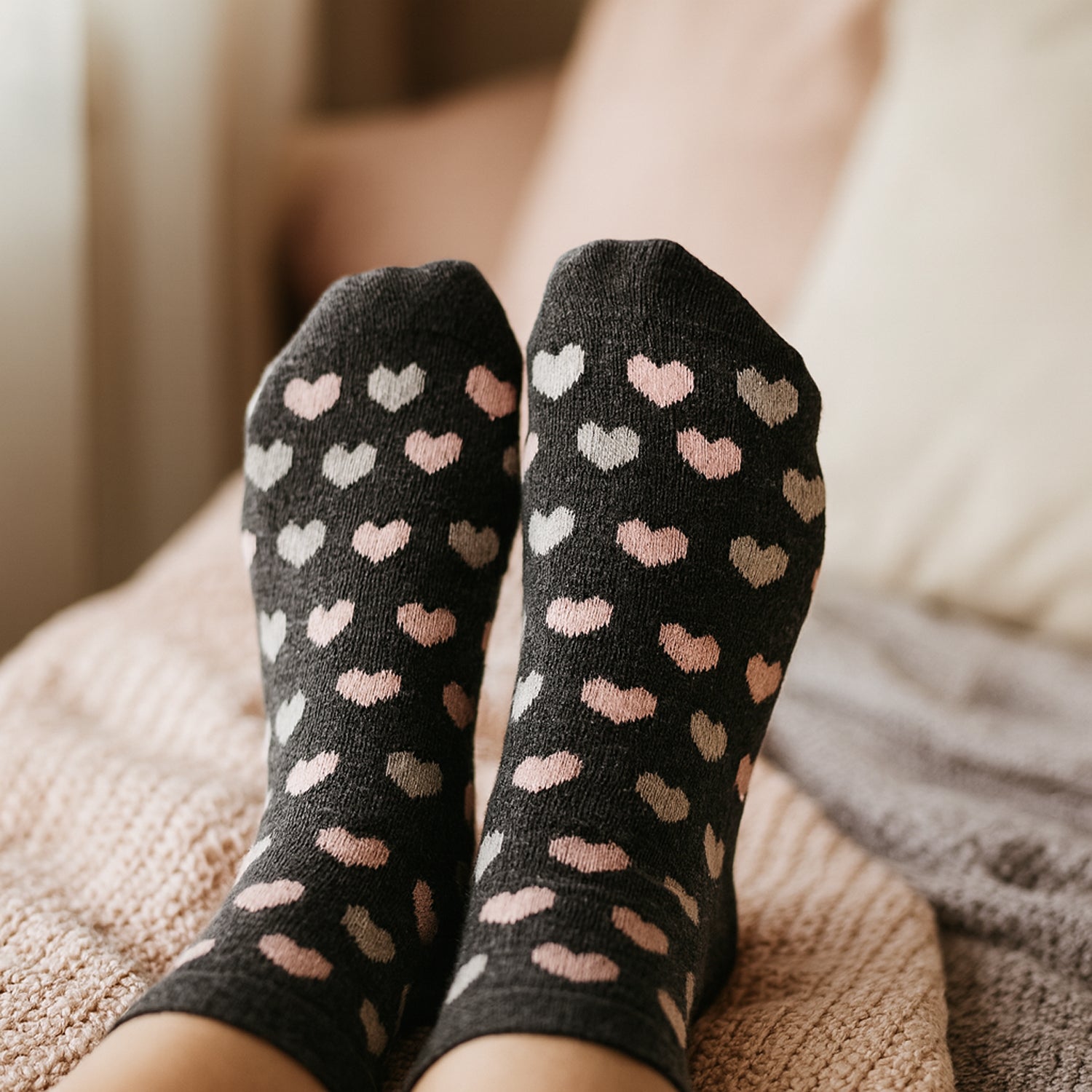 Premium Soft Light Socks (1 Pair / Long)