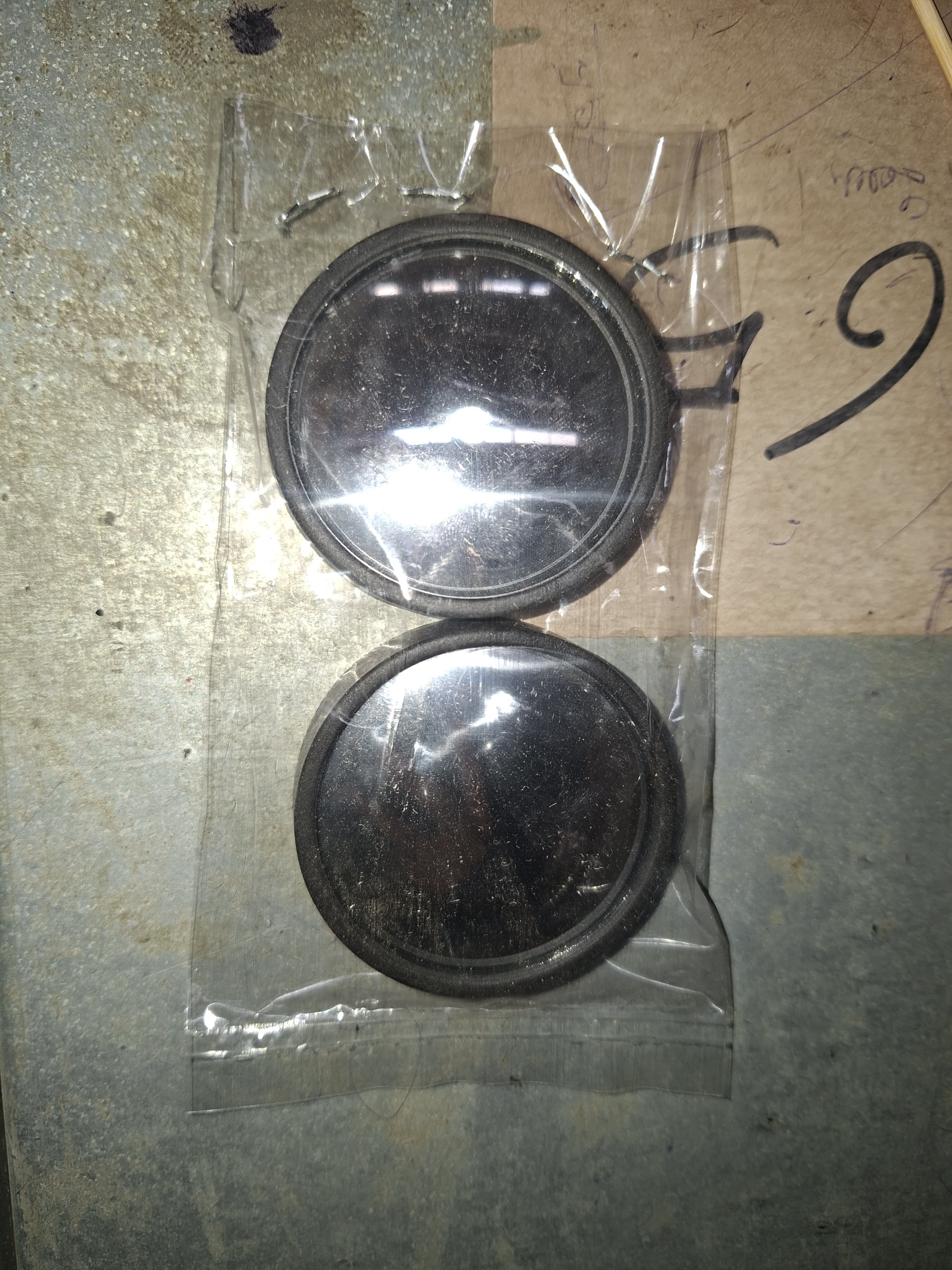 Car blind spot mirror mounted on car side mirror