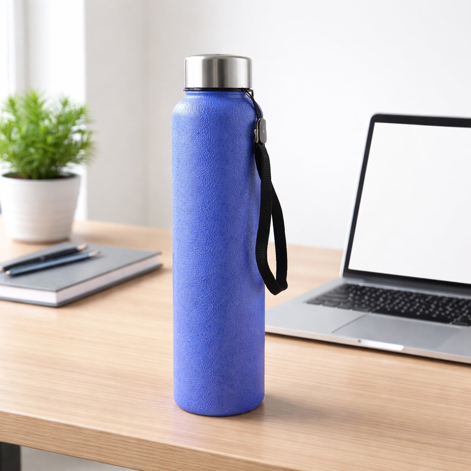 Leakproof Screw Cap on Blue Stainless Steel Water Bottle