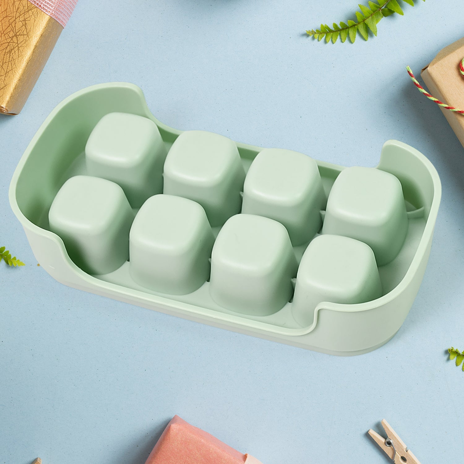 Ice Mold, 8 Grid Food Grade Portable Plastic Ice Tray (1 Pc / 15Ã—8 Cm)