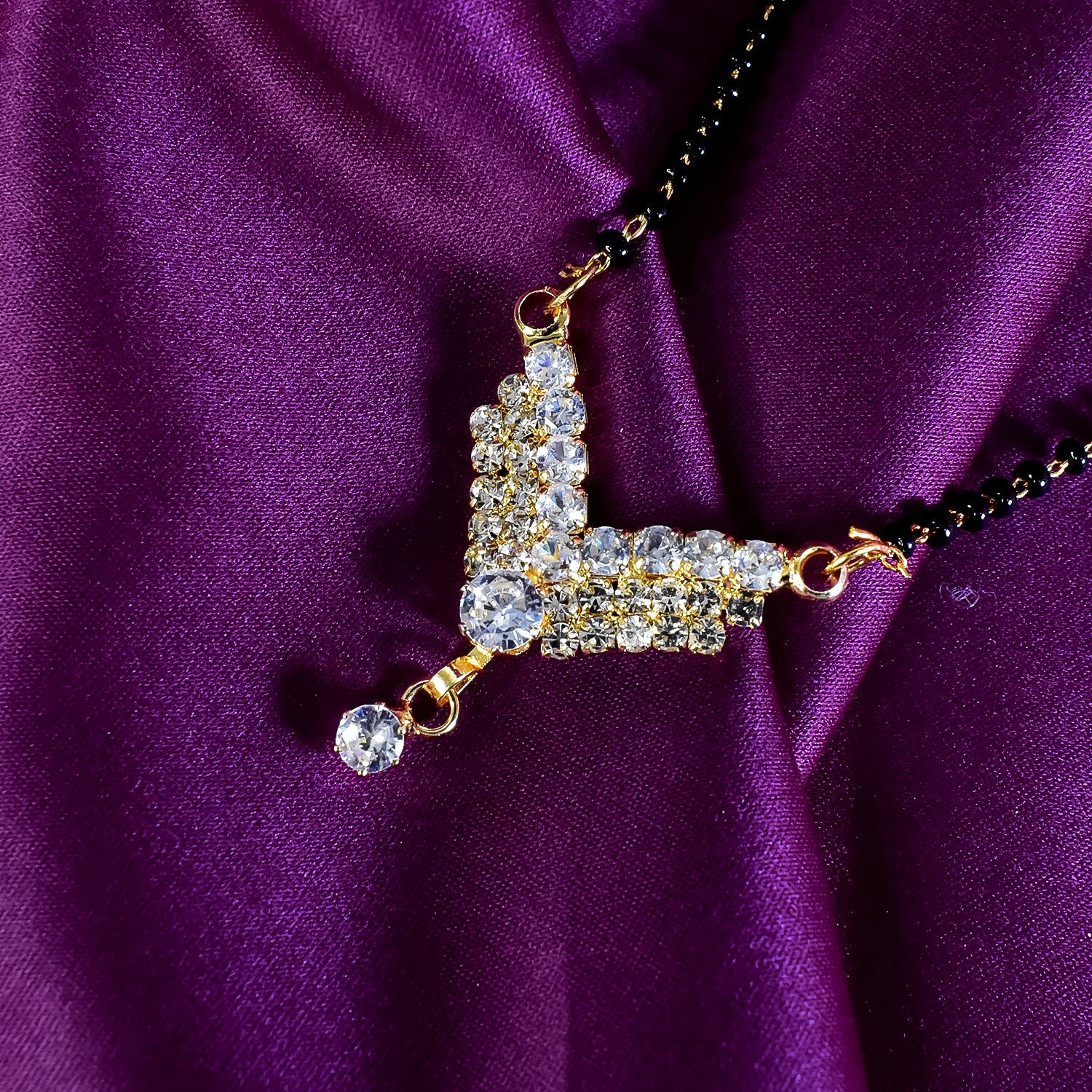 Short Gold-Plated Mangalsutra Necklace â€“ Single Line Diamond & Black Bead Chain for Women