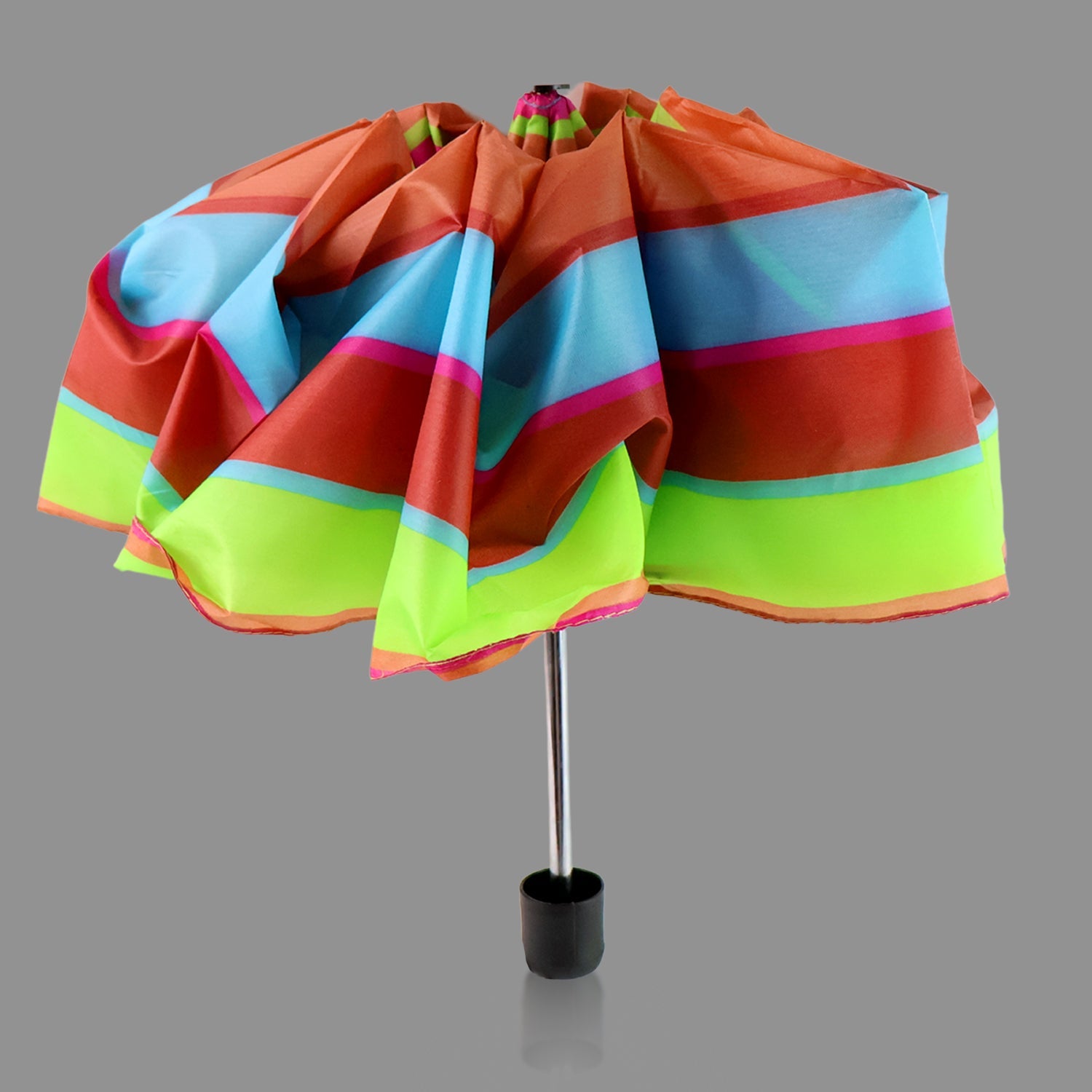 Manual open foldable umbrella with comfortable grip handle