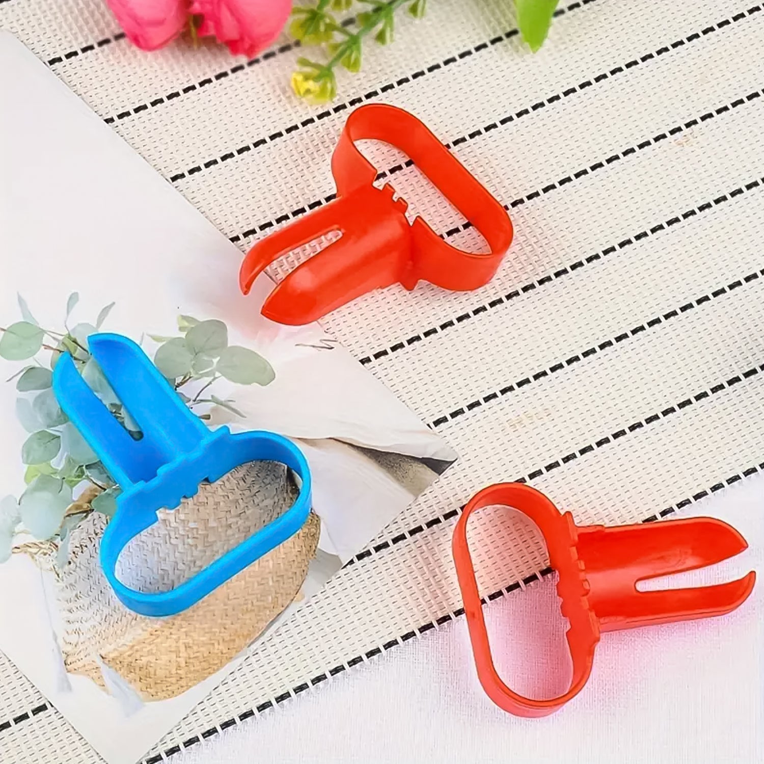 Close-up of Balloon Tying Tool accessory parts