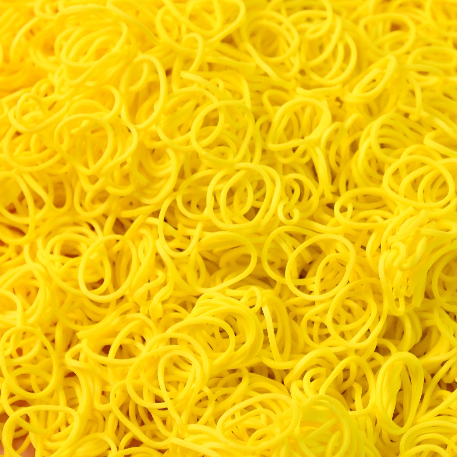 Premium Strong Elastic Rubber Bands – Multipurpose Bands (Approx. 140 to 160gm Pack)