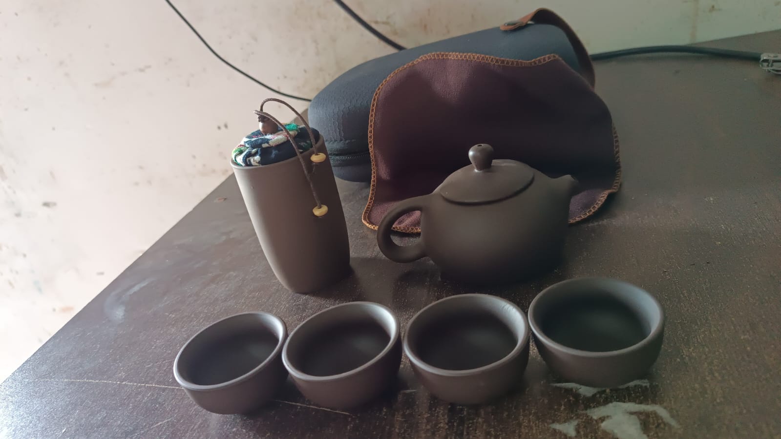 Portable Kung Fu Tea Set with Elegantly Crafted Tableware