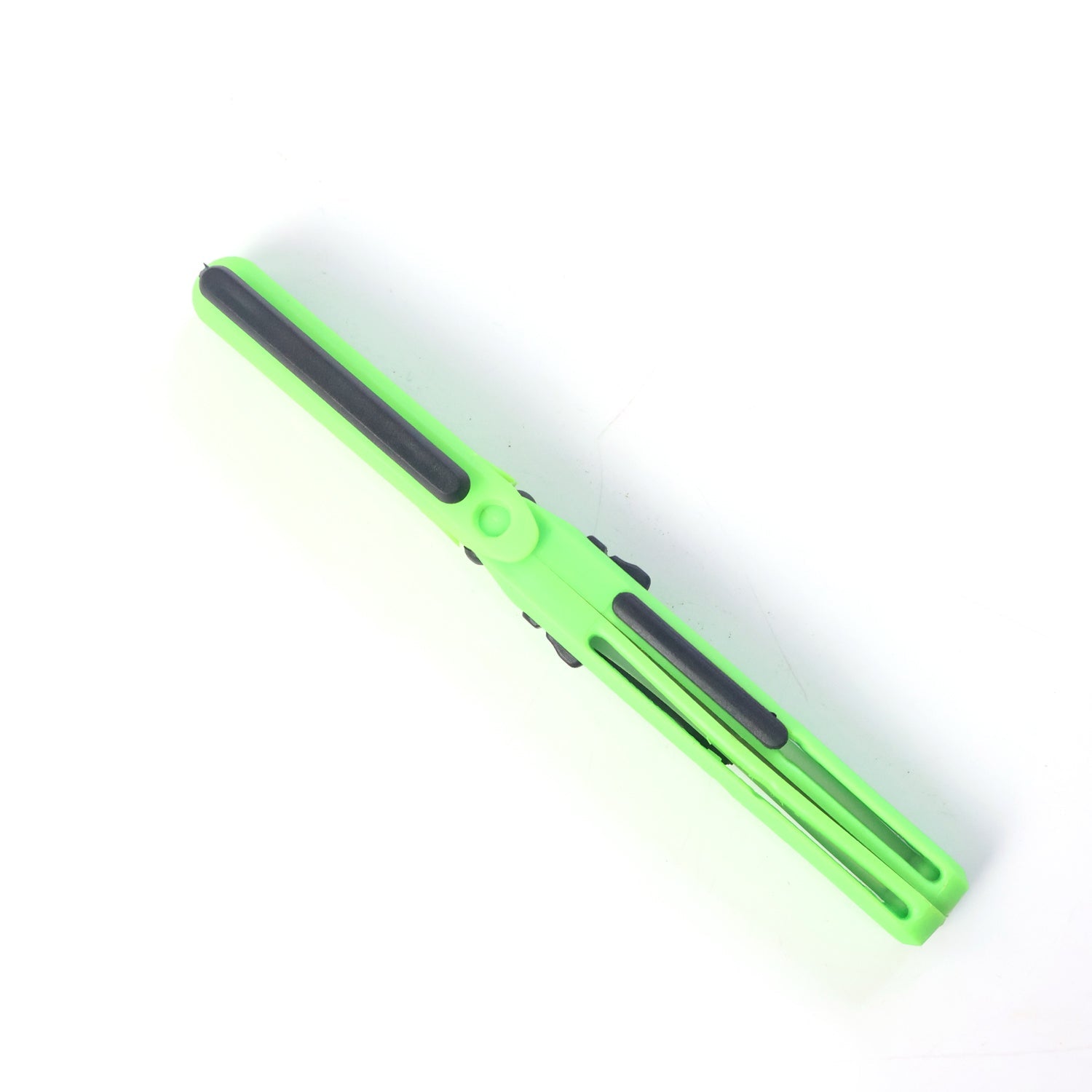 Scissors sliding knob for handle adjustment