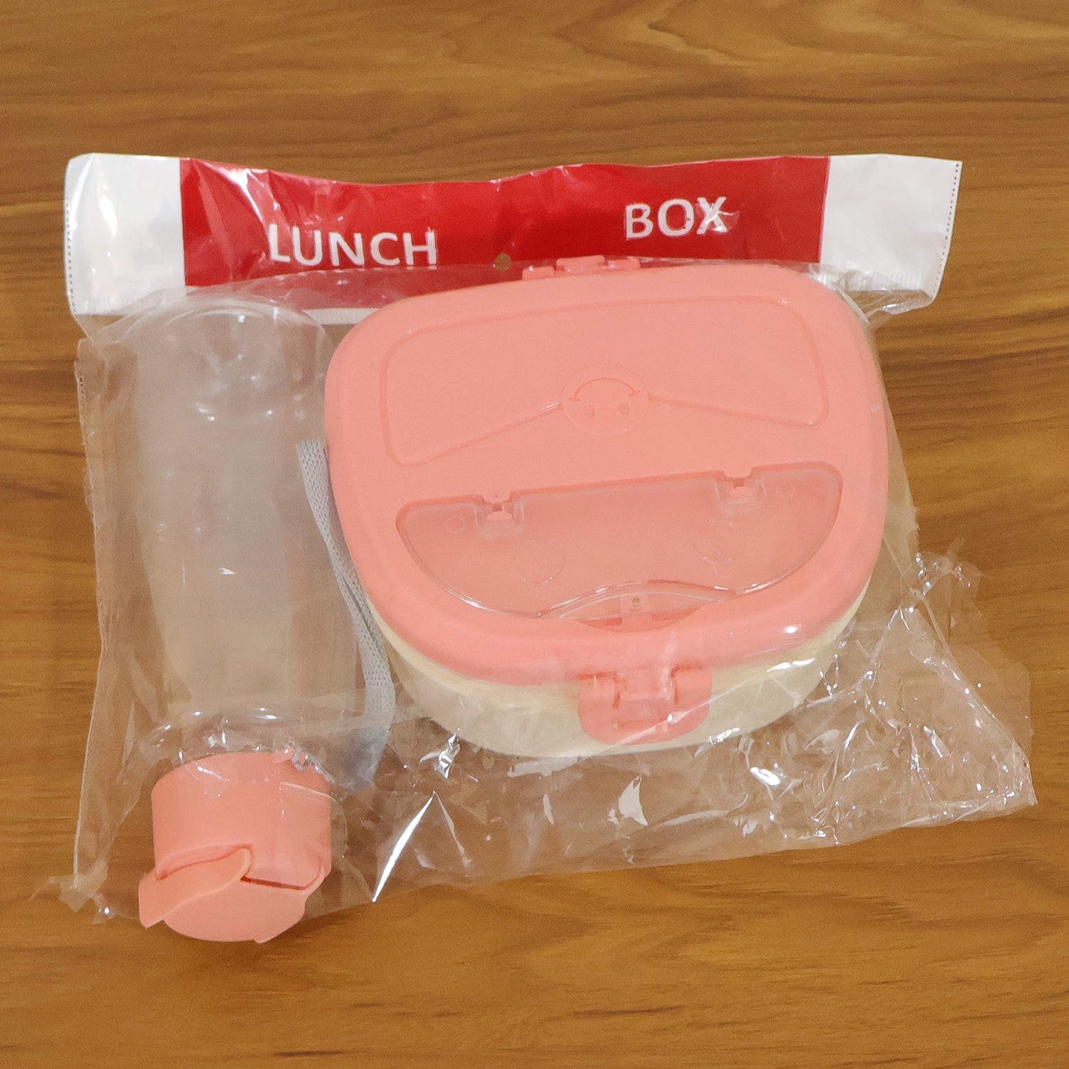 Plastic lunch box set with bottle and compartments
