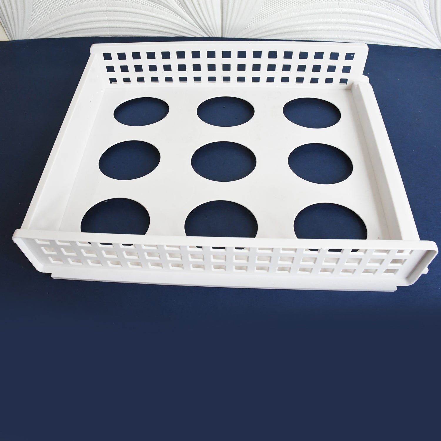 Clothes Organizer Drawers Folding Board (1 Pc / 35Ã—28 CM)
