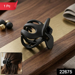 Set of matte hair claw clips