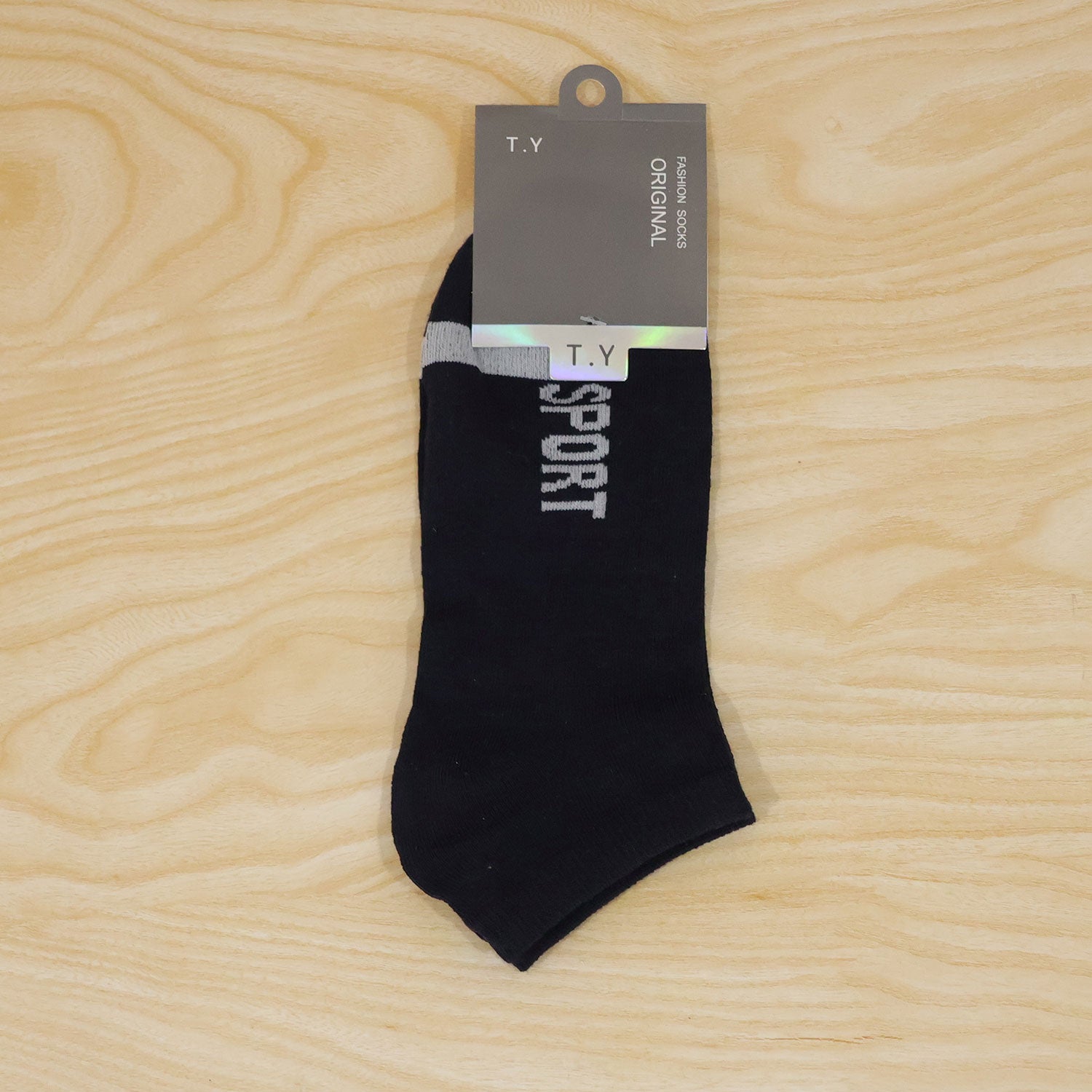 Sport ankle socks wearing use