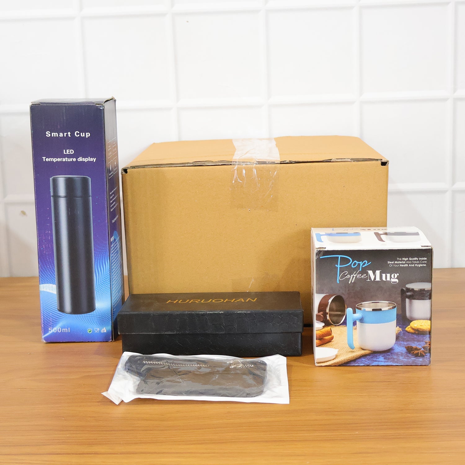 Sunglasses & cleaning cloth from travel kit