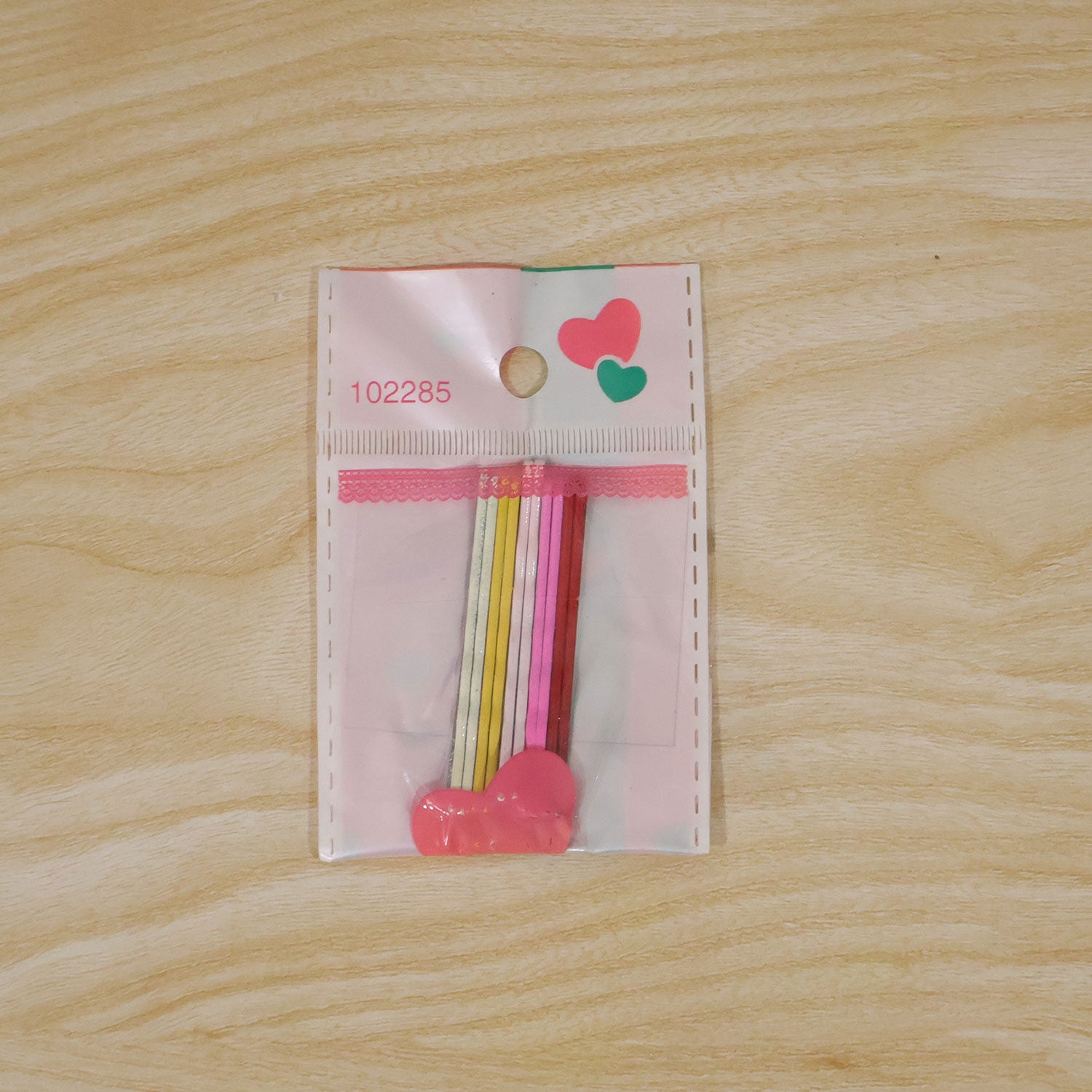 Colour bobby pins styling use