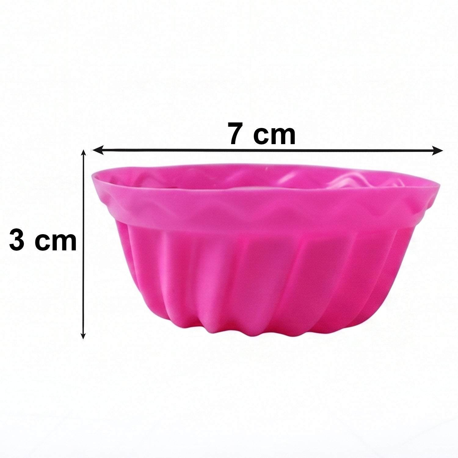 Silicone cupcake mould showing size dimensions 7cm x 3cm