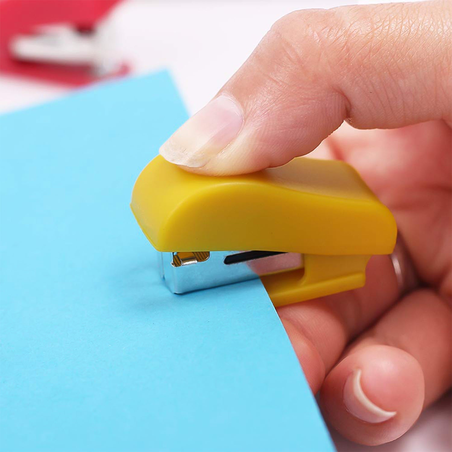 Mini Stapler Set Staples â€“ Assorted Colors | No.10 Staplers with Pins (20 pcs Set)